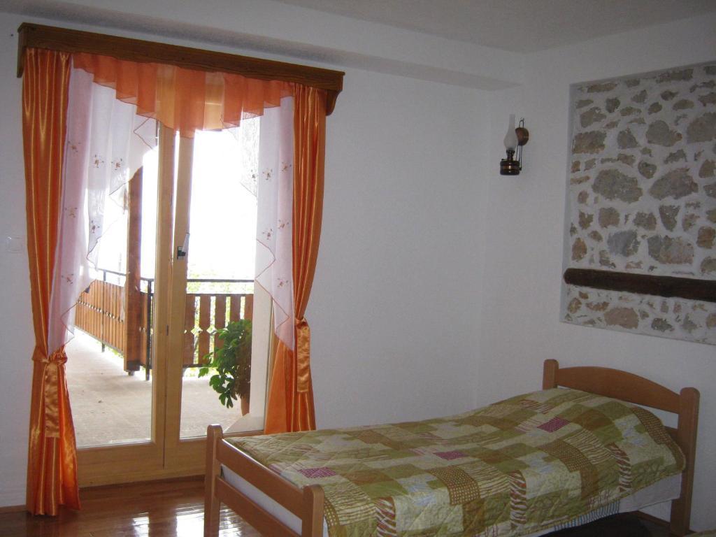 Risto'S Guest House Elshani Rom bilde
